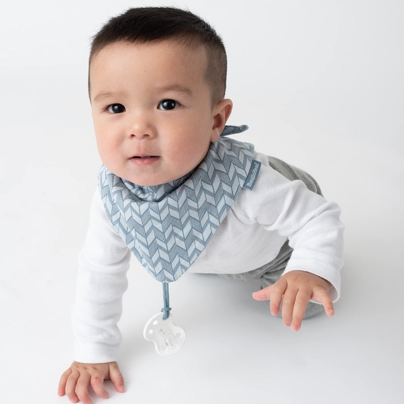 BooginHead by Infantino Cotton Baby Drool Bibs, Teething Bib and Pacifier Holder Bib, Blue Arrows - Image 5